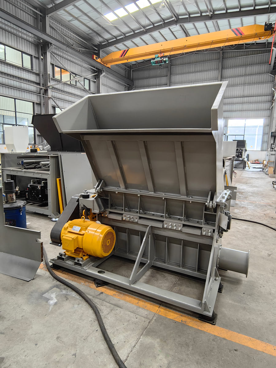 Wood Pallet Shredder Genox - V1300PT