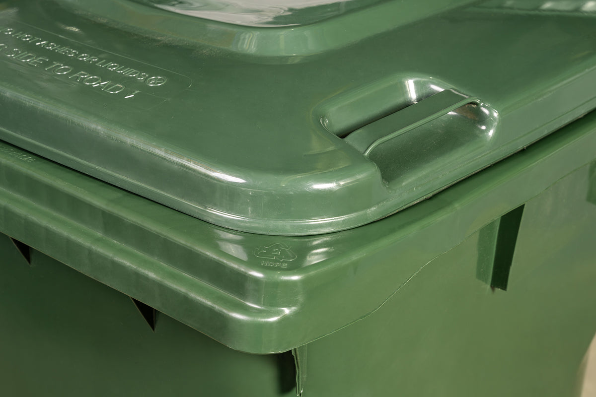 MGB140 Plastic Wheelie Bin 140L