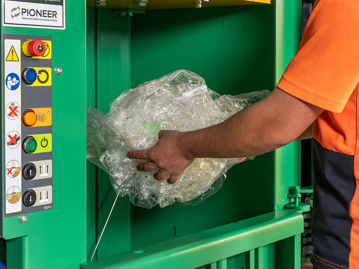 PB75 Vertical Baler - Automatic