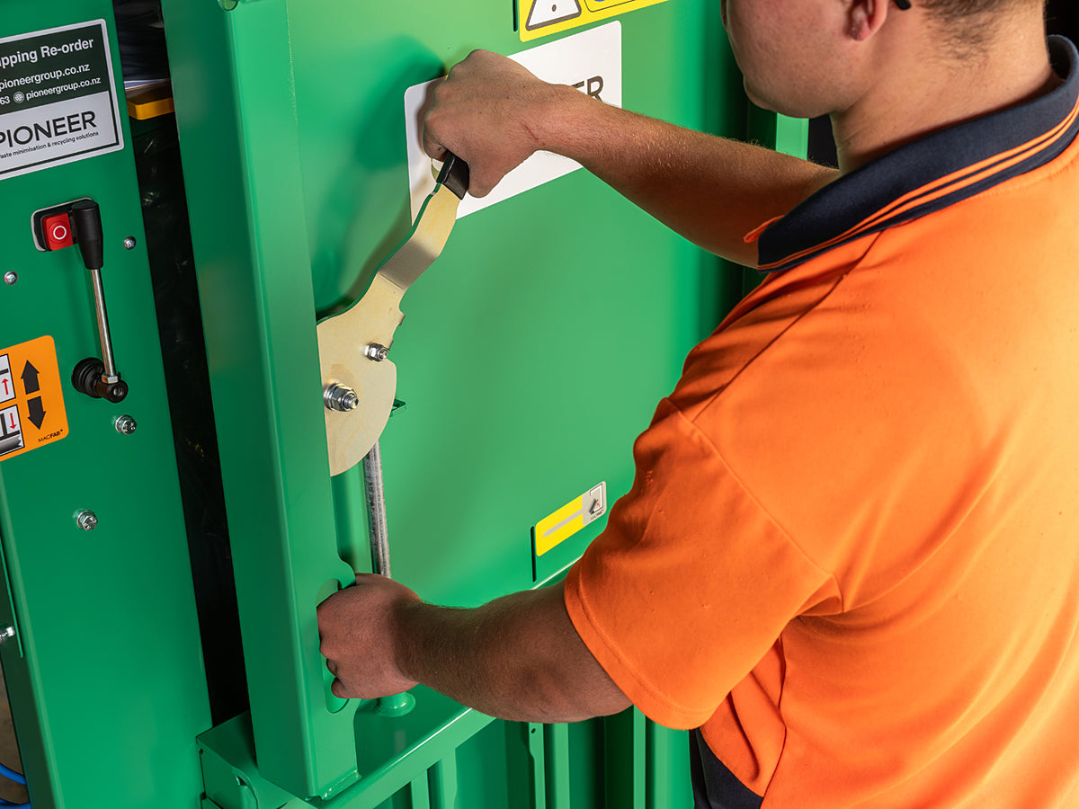 PB75 Vertical Baler - Standard