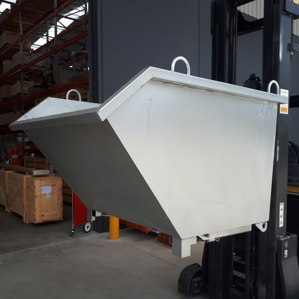 Self Tipping Bins With Pour Edge
