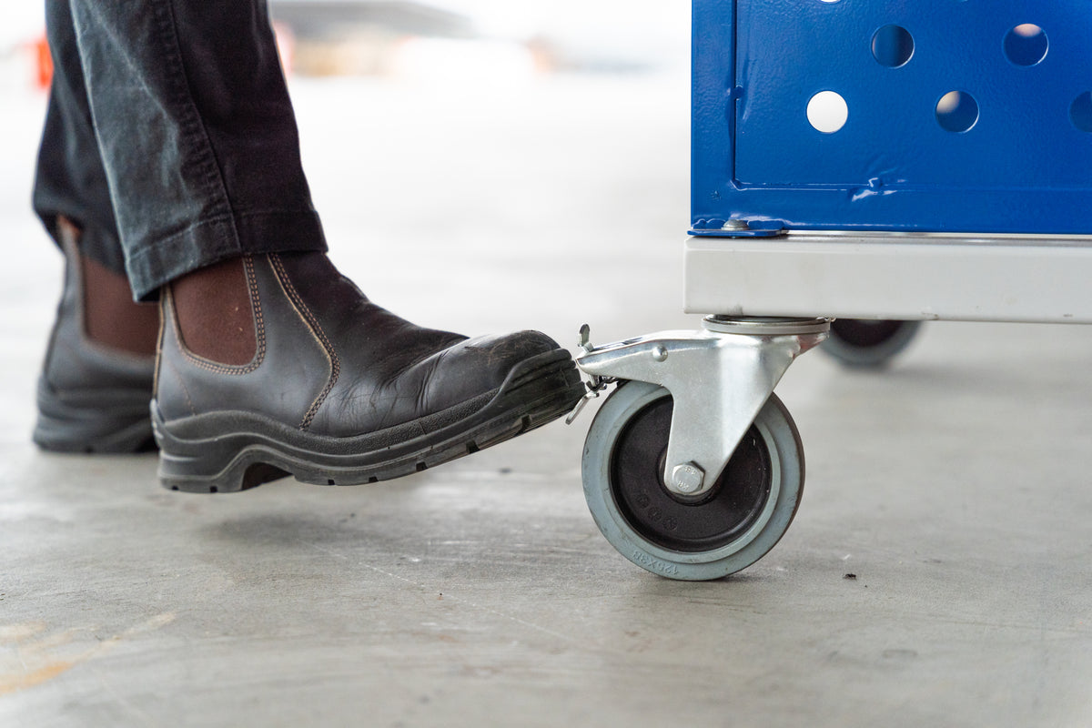 V6083- Manual Wheelie Bin Tipper